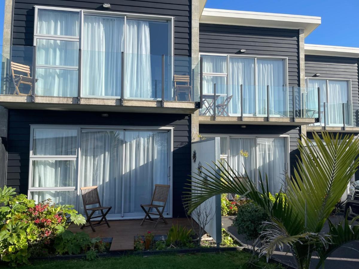 Carters By The Sea Beachside Studio Apartments Carters Beach Bagian luar foto