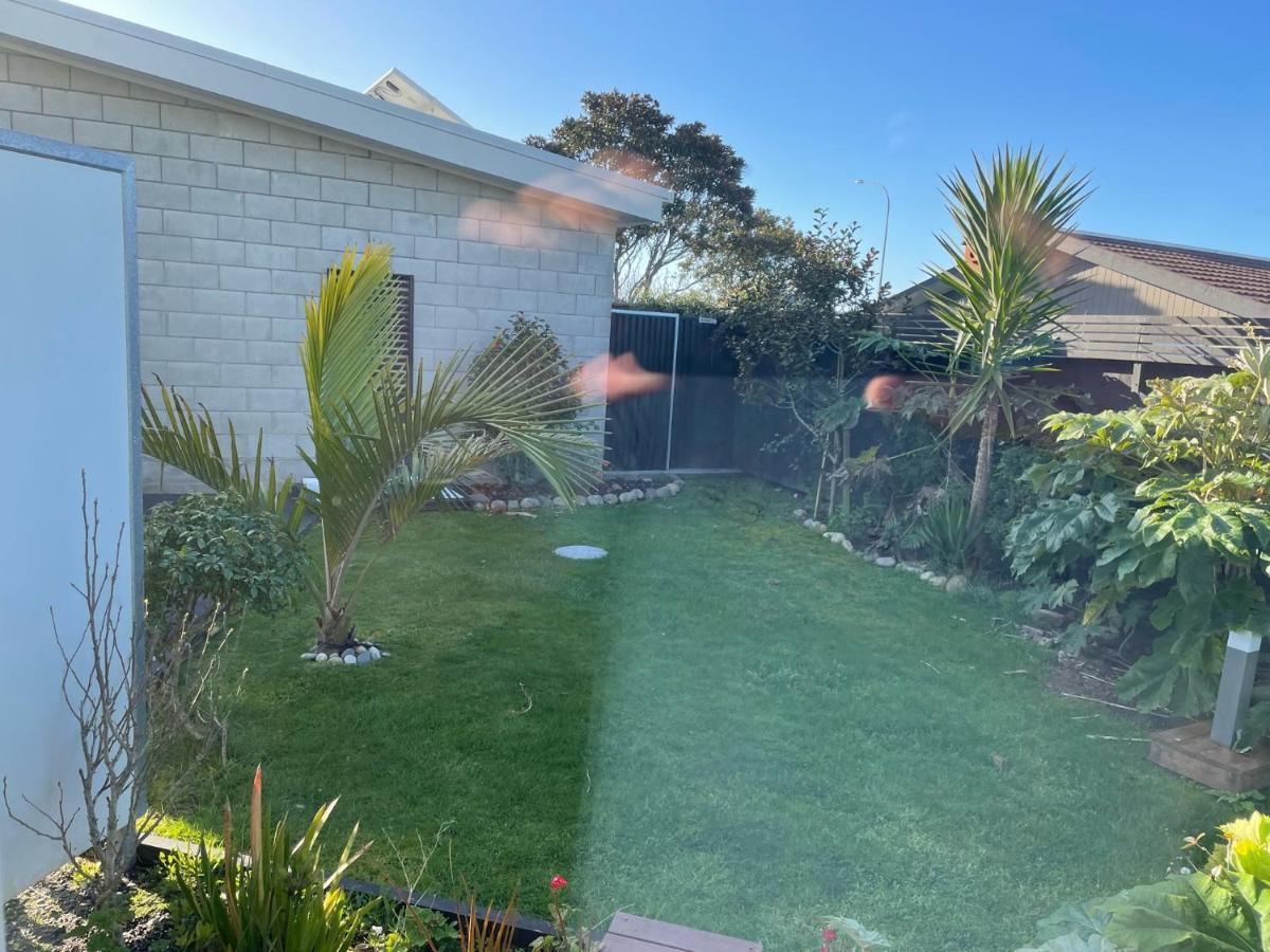 Carters By The Sea Beachside Studio Apartments Carters Beach Bagian luar foto