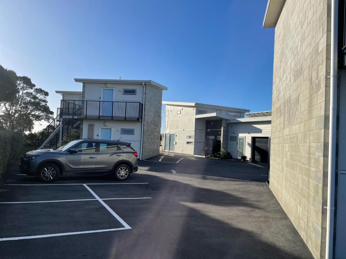 Carters By The Sea Beachside Studio Apartments Carters Beach Bagian luar foto