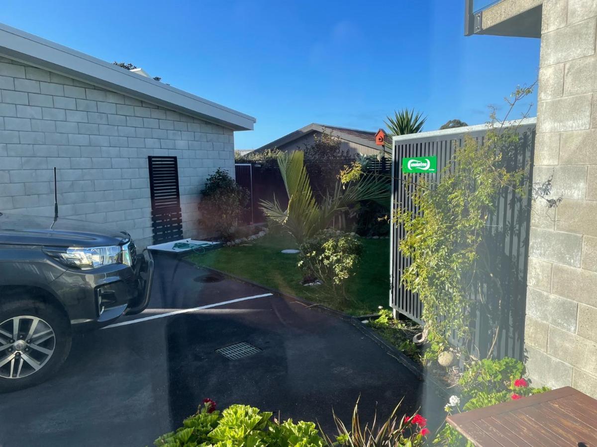 Carters By The Sea Beachside Studio Apartments Carters Beach Bagian luar foto